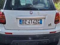Usata Fiat Sedici 135 CV (99 kW) 2010 Bianco SUV