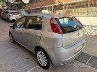 Occasion Fiat Grande Punto Dynamic 90 ch (66 kW) 2009 Gris Citadine
