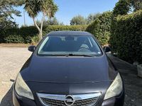 Usata Opel Astra Cosmo 125 CV (91 kW) 2010 Nero Berlina
