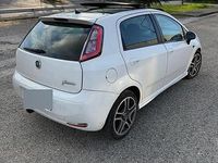 Usata Fiat Grande Punto Sport 65 CV (47 kW) 2009 Bianco Utilitaria