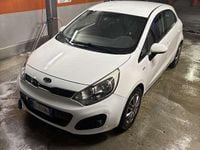 Usata Kia Rio EX 86 CV (63 kW) 2011 Berlina