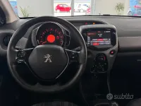 Usata Peugeot 108 Active 69 CV (50 kW) 2019 Nero Berlina