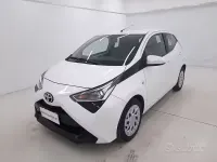 Brugt Toyota Aygo Business Edition 72 HK (52 kW) 2019 Hvid Hatchback