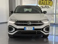 Usata VW T-Roc R-line 149 CV (109 kW) 2022 Grigio SUV