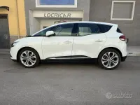 Usata Renault Scénic IV 95 CV (69 kW) 2018 Bianco Monovolume