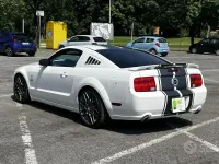 Usata Ford Mustang 305 CV (224 kW) 2008 Bianco Coupé