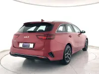 Usata Kia Ceed Sportswagon 136 CV (100 kW) 2023 Rosso metallizzato Station wagon