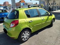 Usata Renault Clio II 75 CV (55 kW) 2010 Verde Berlina