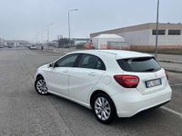 Usata Mercedes A180 Premium 109 CV (80 kW) 2017 Monovolume