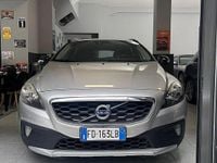 Usata Volvo V40 120 CV (88 kW) 2016 Grigio Berlina