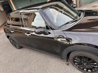 Begagnad Mini One D 95 HK (69 kW) 2018 Svart Halvkombi
