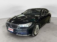 Begagnad BMW 730 265 HK (194 kW) 2017 Svart Sedan