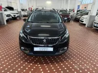 Usata Peugeot 2008 Active 82 CV (60 kW) 2018 Nero SUV