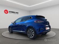 Usata Renault Clio V Techno 90 CV (66 kW) 2025 Blu Berlina