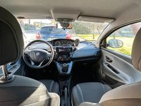Usata Lancia Ypsilon Silver 69 CV (50 kW) 2015 Nero Utilitaria