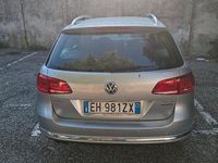 Usata VW Passat 140 CV (102 kW) 2012 Grigio Station wagon