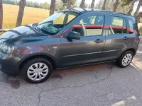 Usata Mazda 2 68 CV (50 kW) 2007 Grigio Utilitaria