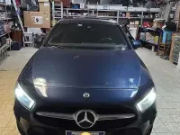 Usata Mercedes A180 116 CV (85 kW) 2019 Blu Berlina