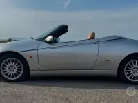 Usata Alfa Romeo Spider 155 CV (114 kW) 1999 Grigio Cabrio