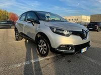 Usata Renault Captur 89 CV (65 kW) 2016 Argento SUV
