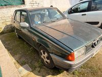 Usata Alfa Romeo 75 103 CV (75 kW) 1991 Verde Berlina