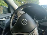 Usata Nissan Qashqai Acenta 110 CV (80 kW) 2017 Bianco SUV