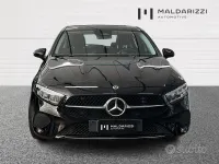 Usata Mercedes A180 Advanced 136 CV (100 kW) 2023 Nero notte Berlina