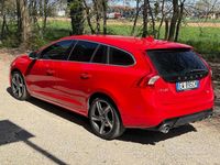 Usata Volvo V60 136 CV (100 kW) 2014 Rosso Station wagon