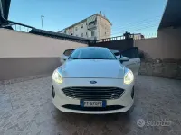 Usata Ford Fiesta 86 CV (63 kW) 2018 Bianco Utilitaria