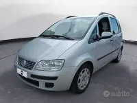 Usata Fiat Idea Active 77 CV (56 kW) 2012 Grigio Monovolume