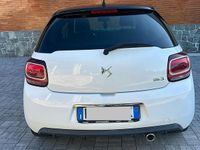 Usata DS Automobiles DS3 Sport Chic 114 CV (83 kW) 2016 Bianco Coupé