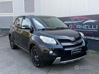 Usata Toyota Urban Cruiser Luxury 90 CV (66 kW) 2009 Nero Utilitaria