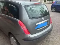 Usata Lancia Ypsilon 60 CV (44 kW) 2003 Grigio Utilitaria