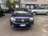 Usata Dacia Sandero Lauréate 90 CV (66 kW) 2017 Blu Berlina
