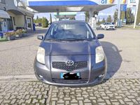 Usata Toyota Yaris Sol 87 CV (63 kW) 2008 Grigio Utilitaria