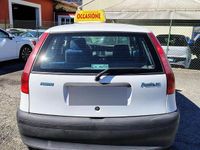 Usata Fiat Punto 54 CV (39 kW) 1998 Bianco Utilitaria