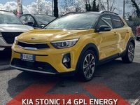 Usata Kia Stonic 97 CV (71 kW) 2019 Giallo SUV