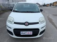 Usata Fiat Panda Lounge 75 CV (55 kW) 2013 Bianco Utilitaria