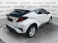 Usata Toyota C-HR Active 122 CV (89 kW) 2020 Bianco SUV