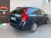 Usata Kia Ceed 109 CV (80 kW) 2009 Blu/azzurro Utilitaria