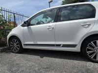 Usata VW up! high up! 75 CV (55 kW) 2019 Bianco Utilitaria