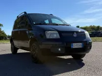 Usata Fiat Panda Active 60 CV (44 kW) 2010 Nero Utilitaria