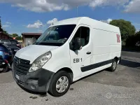 Usata Opel Movano 125 CV (91 kW) 2012 Bianco Monovolume