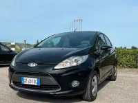 Usata Ford Fiesta 97 CV (71 kW) 2009 Nero Berlina