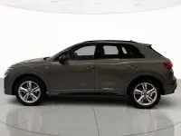 Usata Audi Q3 S-Line 150 CV (110 kW) 2025 Grigio chronos metallizzato SUV