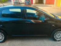 Usata Fiat Grande Punto Dynamic 77 CV (56 kW) 2009 Nero Utilitaria