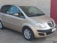 Gebraucht Lancia Musa 69 PS (50 kW) 2008 Braun Van / Kleinbus