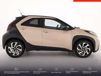 Usado Toyota Aygo X Trend 72 CV (52 kW) 2025 Beige SUV