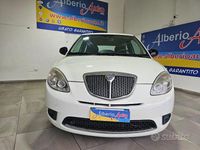 Usata Lancia Ypsilon Platinum 75 CV (55 kW) 2011 Bianco Utilitaria