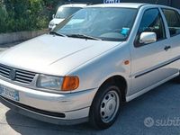 Usata VW Polo 60 CV (44 kW) 2000 Grigio Utilitaria